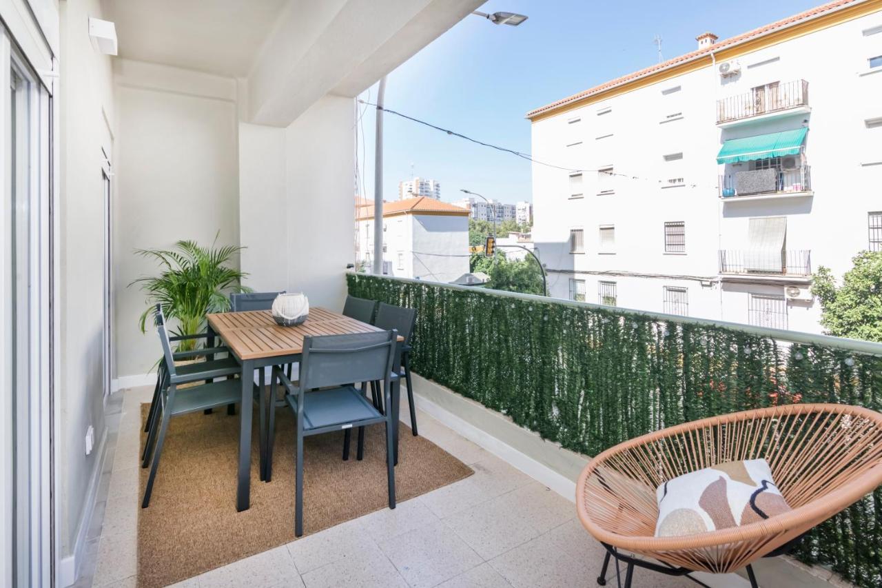 Eugenio City Center Apartment มาลากา ภายนอก รูปภาพ