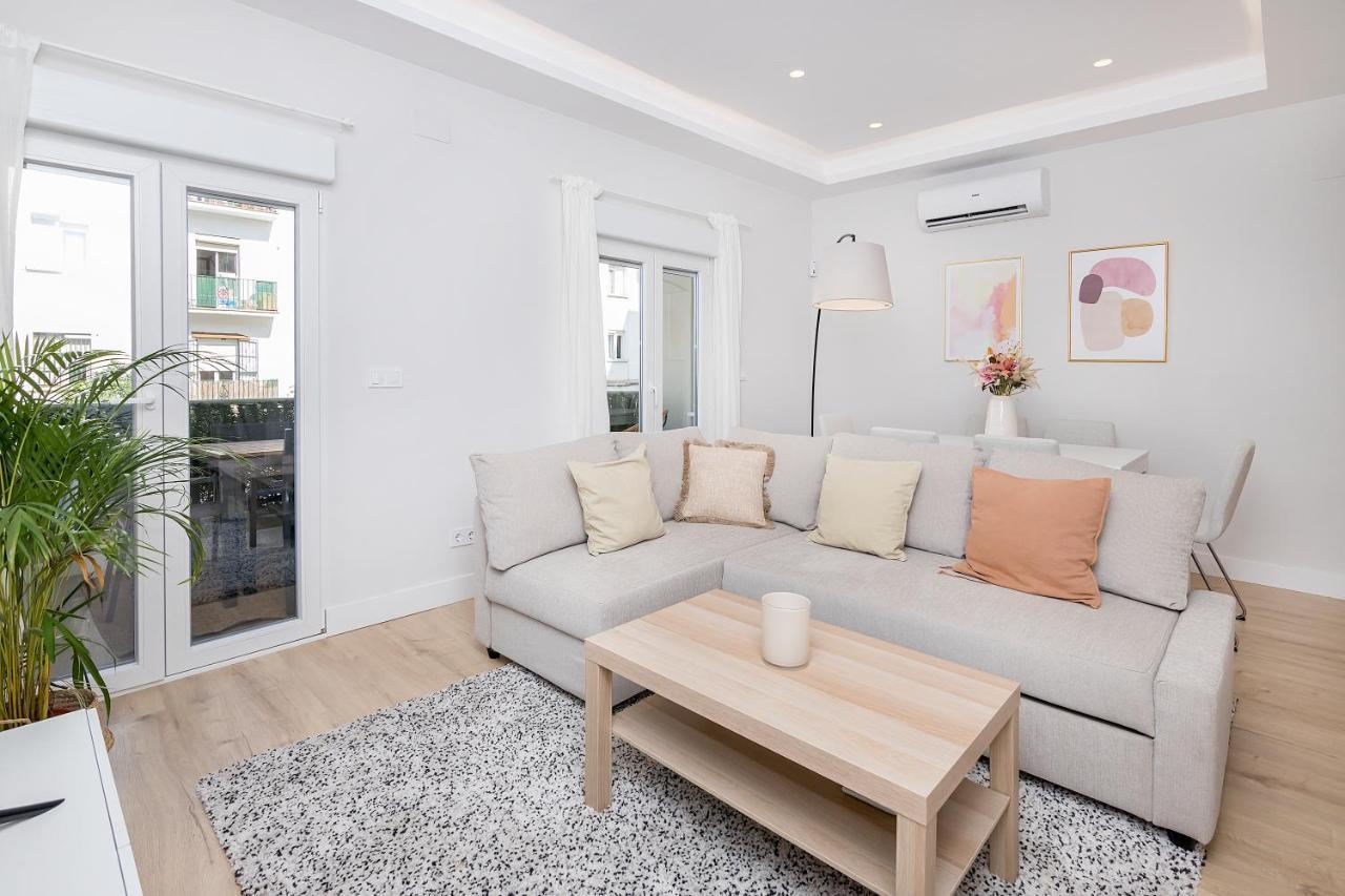 Eugenio City Center Apartment มาลากา ภายนอก รูปภาพ